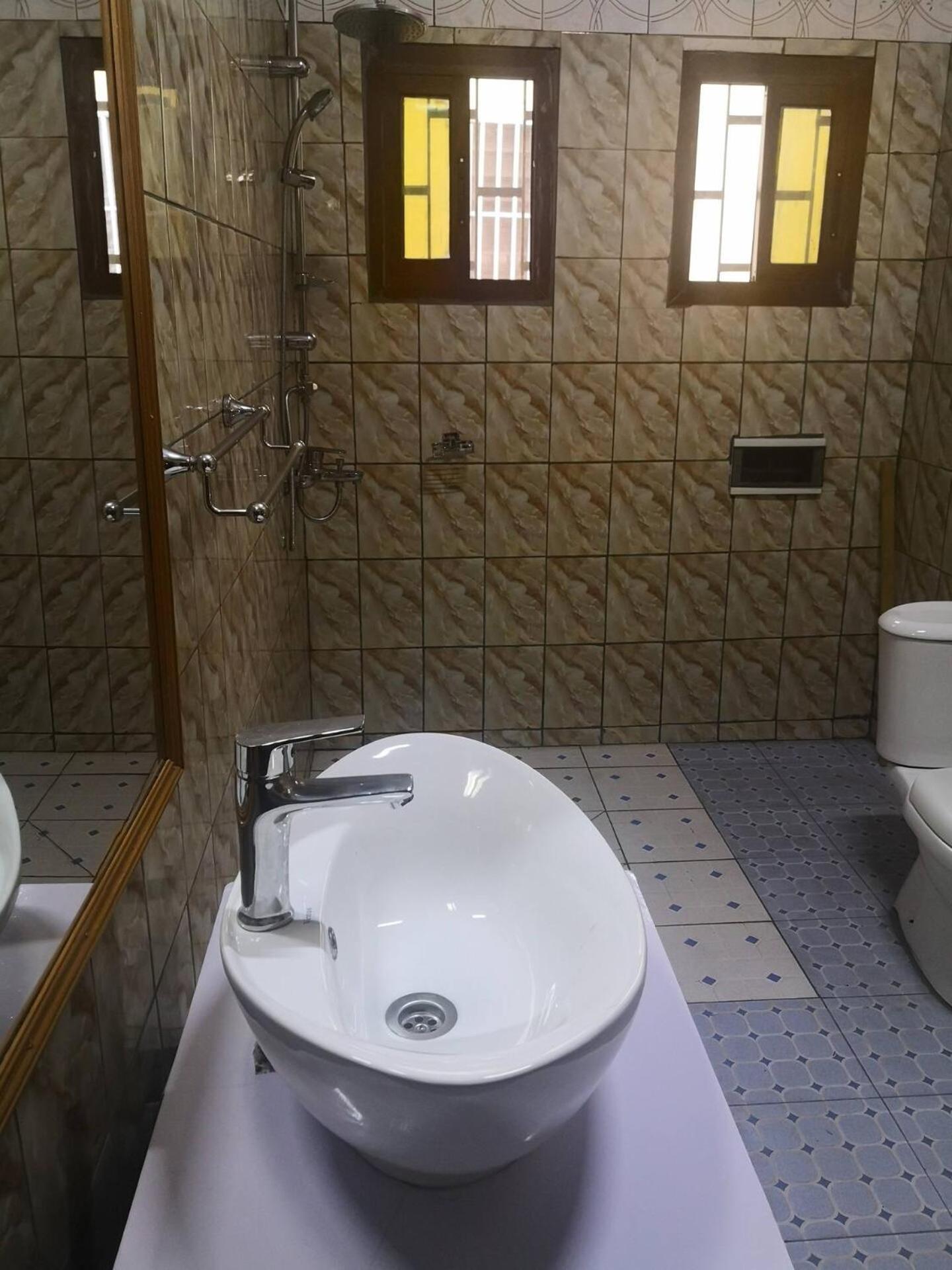 Tout Confort Avec Jardin Entree Bastos Yaoundé エクステリア 写真